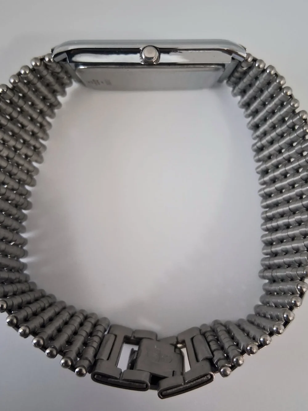 Vintage Rare Seîko Quartz slim tank 33mm Watch